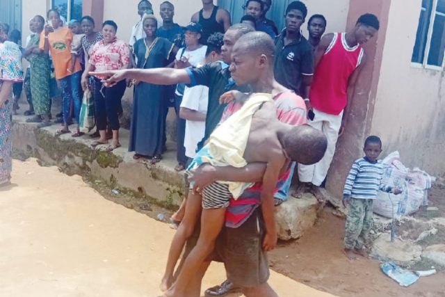 Lagos couple beats adopted daughter to de.ath Lagos couple beats adopted daughter to de.ath