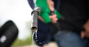 Oil prices rise again after Trump says Iranian ship seized OIL PRICES RISE