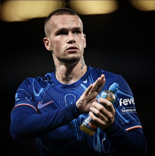 FA bans Chelsea's Mudryk for 4 years over doping FA bans Chelsea's Mudryk for 4 years over doping