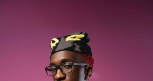 Touts throw stones at Mavo’s car for refusing them money Touts throw stones at Mavo's car