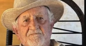 ‘De.ad’ man found ALIVE inside funeral home 'De.ad' man found ALIVE inside funeral home