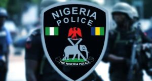 Decomposing body of hairstylist found in her apartment Decomposing body of hairstylist found in her apartment