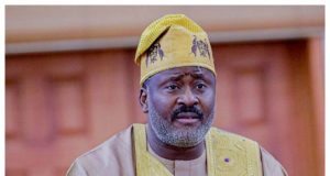Desmond Elliot withdraws from Lagos House of Assembly primaries Desmond Elliot withdraws from APC House of Assembly race