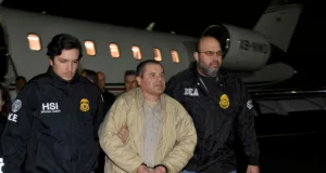 Drvg lord ‘El Chapo’ requests transfer from US to Mexico El Chapo