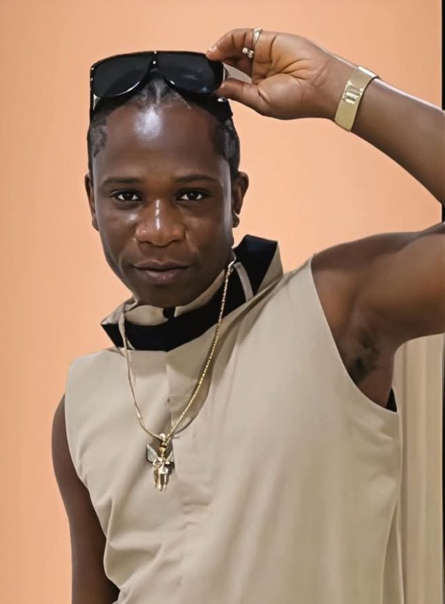 Speed Darlington asks fans to pay 30k to unblock them