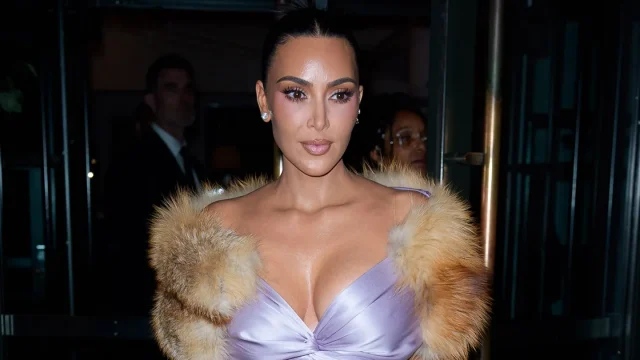 Kim Kardashian says she takes '35 supplements a day' Kim Kardashian says she takes '35 supplements a day'
