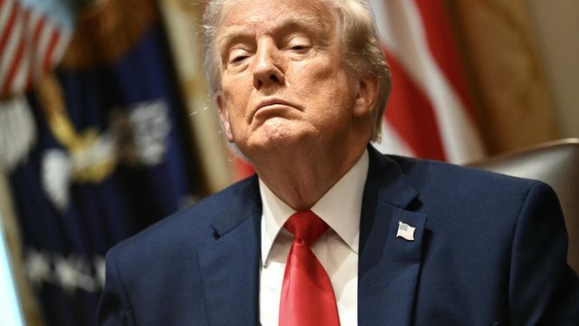 Trump threatens to ‘blow up’ Oman in off-the-cuff Cabinet meeting remark