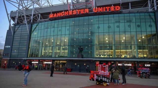 Man. United secures land for new 100,000-seater stadium