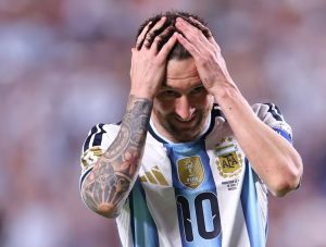 Messi World Cup TEARS due to dad's health