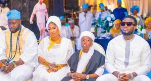 Mustapha Sholagbade appreciates Glittertouch & husband