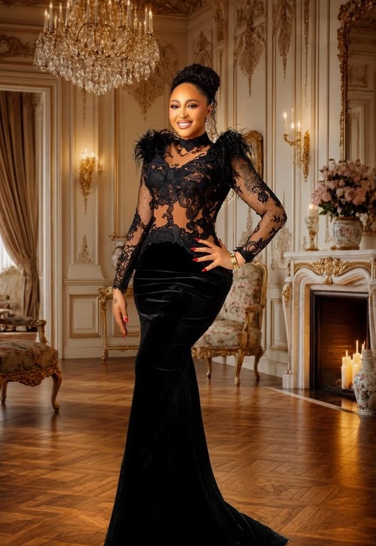 Rosy Meurer kicks off new month with stylish photos 2 Screenshot 20260602 212140 Instagram