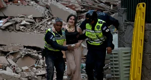 32 de.ad, 700 injured as earthquake hits Venezuela 32 de.ad, 700 injured as earthquake hits Venezuela