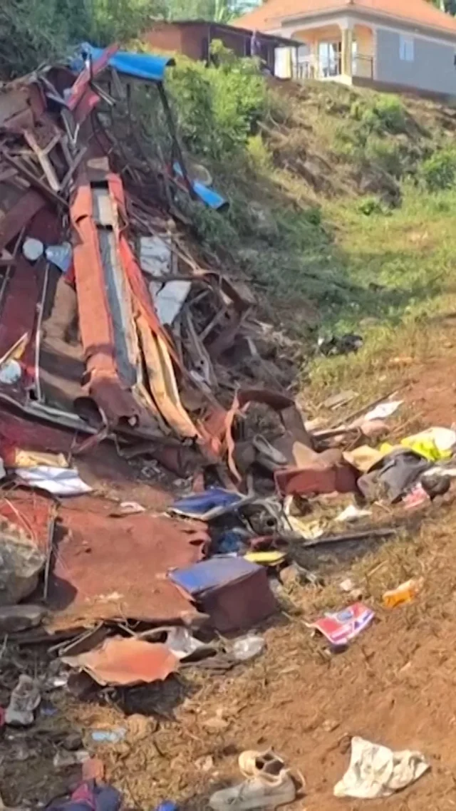 24 pupils on excursion d!e in Uganda bus crash 24 pupils on excursion d!e in Uganda bus crash