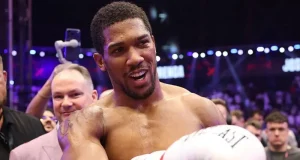 Anthony Joshua defeats Prenga in boxing return Anthony Joshua defeats Prenga in boxing return
