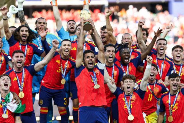 Spain could lose 30% of World Cup prize money to US tax - Report Spain could lose 30% of World Cup prize money to US tax - Report