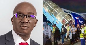 Edo Gov gives N1m each to 41 evacuated Nigerians from South Africa Edo Gov gives N1m each to 41 evacuated Nigerians from South Africa