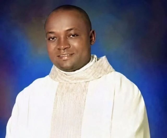 Nigerian catholic priest commits su!cide over fear of returning home Nigerian catholic priest commits su!cide over fear of returning home