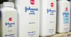 Johnson & Johnson offers up to $5.5bn to settle baby powder lawsuits Johnson & Johnson offers up to $5.5bn to settle baby powder lawsuits
