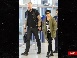 Kim Kardashian & Kris Jenner's longtime bodyguard d!es in car crash 1 Kim Kardashian & Kris Jenner's longtime bodyguard d!es in car crash