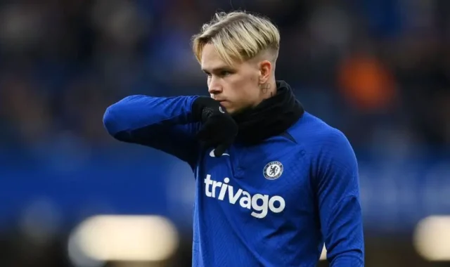 Mudryk cleared to resume football after successful appeal