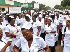 Nurses threaten nationwide warning STRIKE Nurses threaten nationwide warning STRIKE