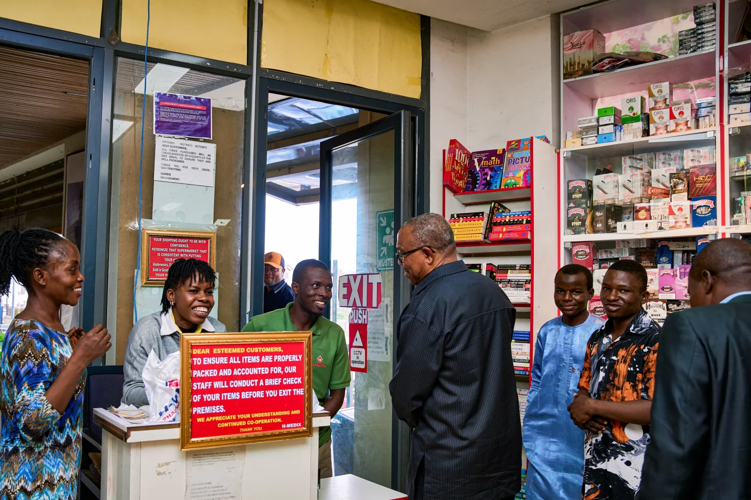 Photos: NDC presidential candidate, Peter Obi spotted shopping at a supermarket 3 Peter Obi spotted shopping at a supermarket 5