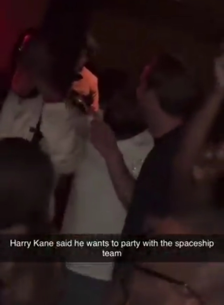 Harry Kane and Burna Boy spotted partying at the club 1 Harry Kane and Burna Boy spotted partying at the club