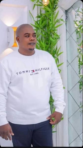 Tears, wailing as Toba Ijaya is laid to rest 3 TOBA IJAYA 5