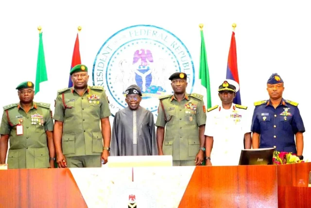 Tinubu meets security chiefs over insecurity