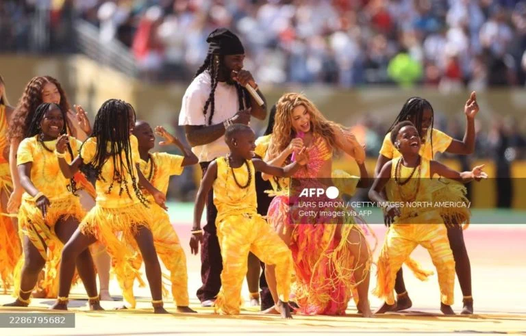 Burna Boy, Shakira perform at World Cup final Halftime show 2 Burna Boy, Shakira perform at World Cup final Halftime show