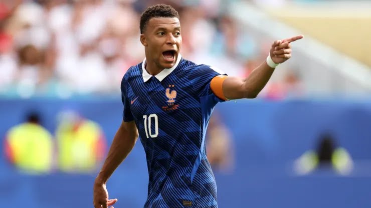 Mbappe becomes World Cup’s highest goal Scorer 1 Mbappe becomes World Cup’s All-Time Top Scorer