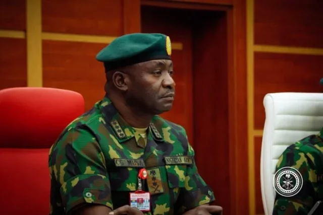 'Soldiers now earn minimum of N100,000 monthly' 'Soldiers now earn minimum of N100,000 monthly'