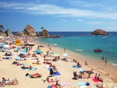 ‘Flesh-eating’ bacteria spreading across Europe’s beaches ‘Flesh-eating’ bacteria spreading across Europe’s beaches