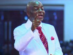 Bishop Oyedepo shuts down rumours that offerings bought his jets Bishop Oyedepo shuts down rumours that offerings bought his jets