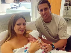 Doctors open woman’s womb to fix baby with intestines outside its body