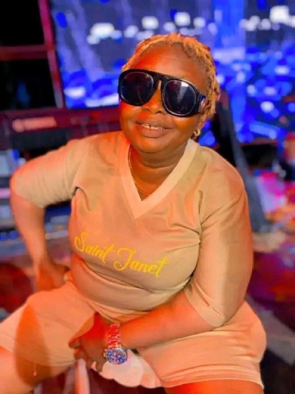 HOstB5fXwAA1s3b (1)Just In: Popular Juju singer, Saint Janet is de.ad Just In: Popular Juju singer, Saint Janet is de.ad