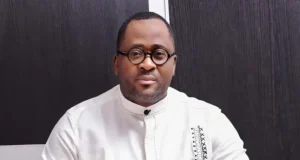 Desmond Elliot returns to acting? Desmond Elliot returns to acting?