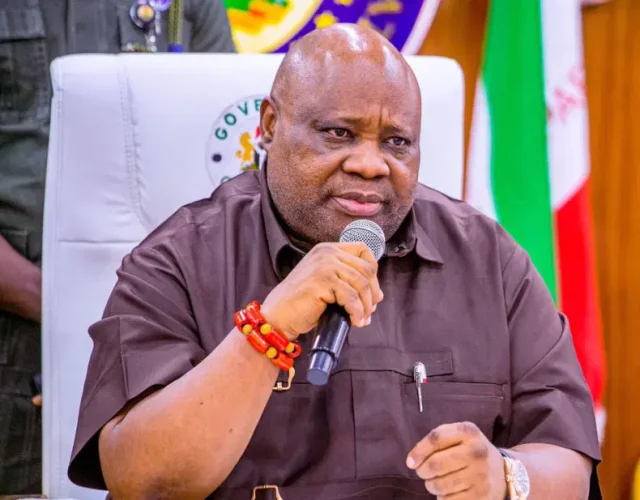 Adeleke alleges EFCC plot to freeze Osun Govt account