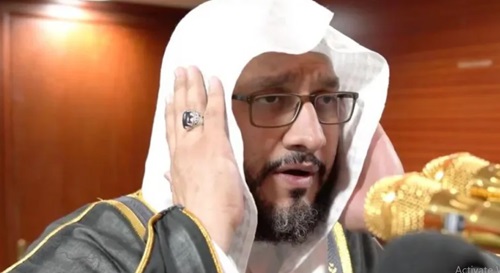 Makkah Grand Mosque caller to prayer d!es Makkah Grand Mosque caller to prayer d!es