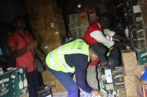 Police seal suspected fake wine factory in Lagos Police seal suspected fake wine factory in Lagos