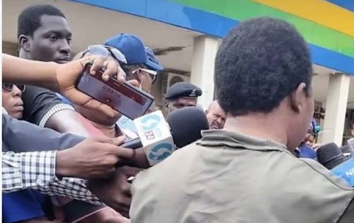 Suspected child trafficker reveals how she sold newborn, twins for N300,000 Suspected child trafficker reveals how she sold newborn, twins for N300,000