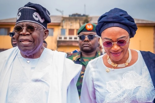 Tinubu celebrates wife @ 66 Tinubu celebrates wife @ 66