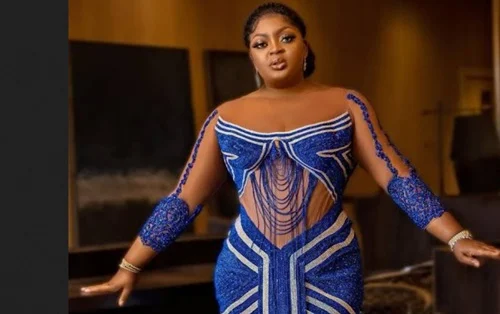 Eniola Badmus defends right to choose political candidates Eniola Badmus defends right to choose political candidates