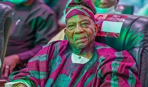 Afenifere leader Reuben Fasoranti d!es at 100 Afenifere leader Reuben Fasoranti