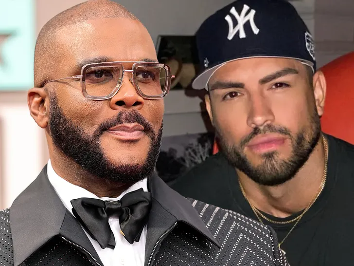 Tyler Perry fighting male s3x assault accuser over private texts Tyler Perry fighting male s3x assault accuser over private texts